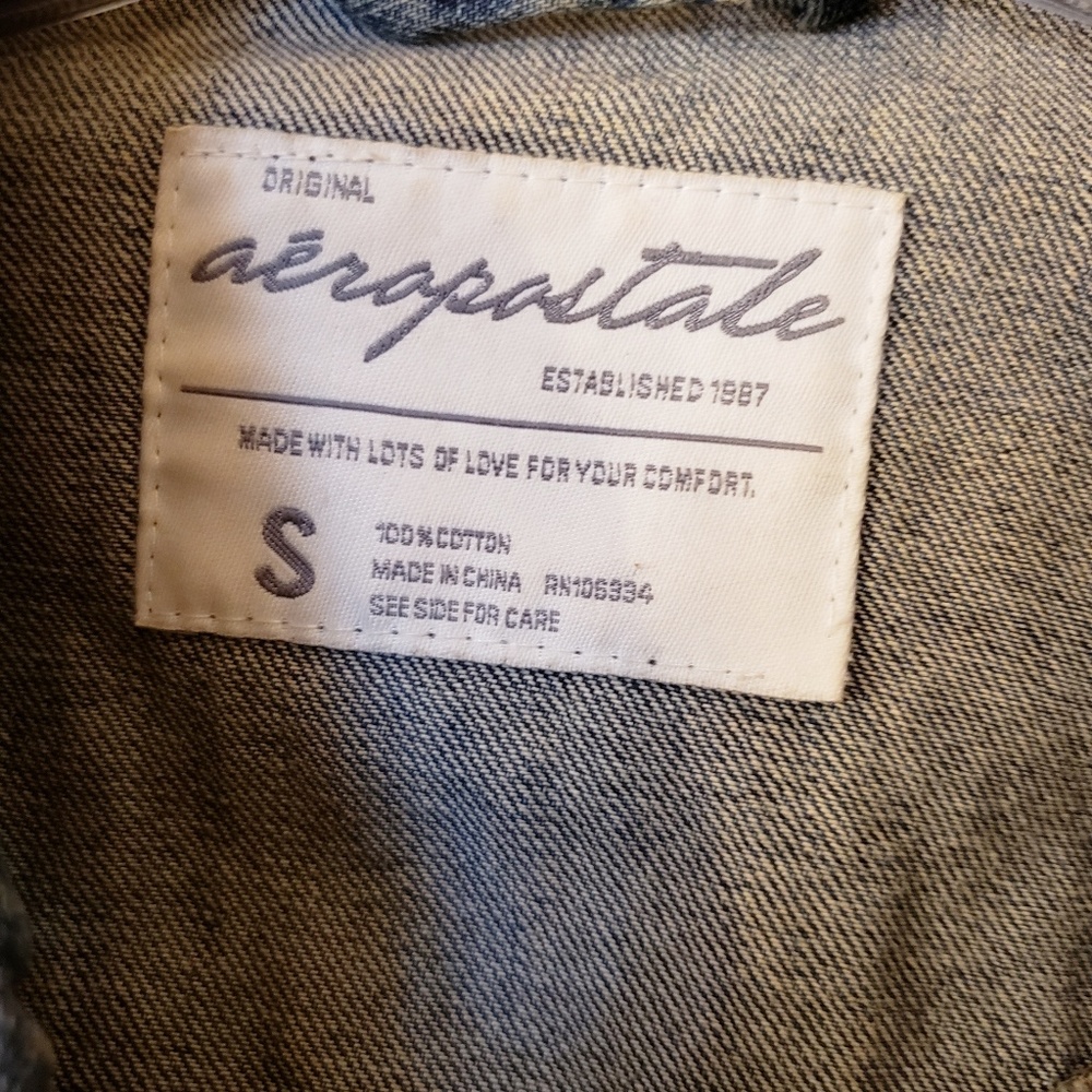 Distressed Denim Jacket - Picture 2 of 7